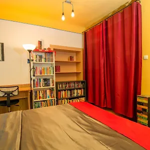 https://the-book-nest.hotels-in-ljubljana.com